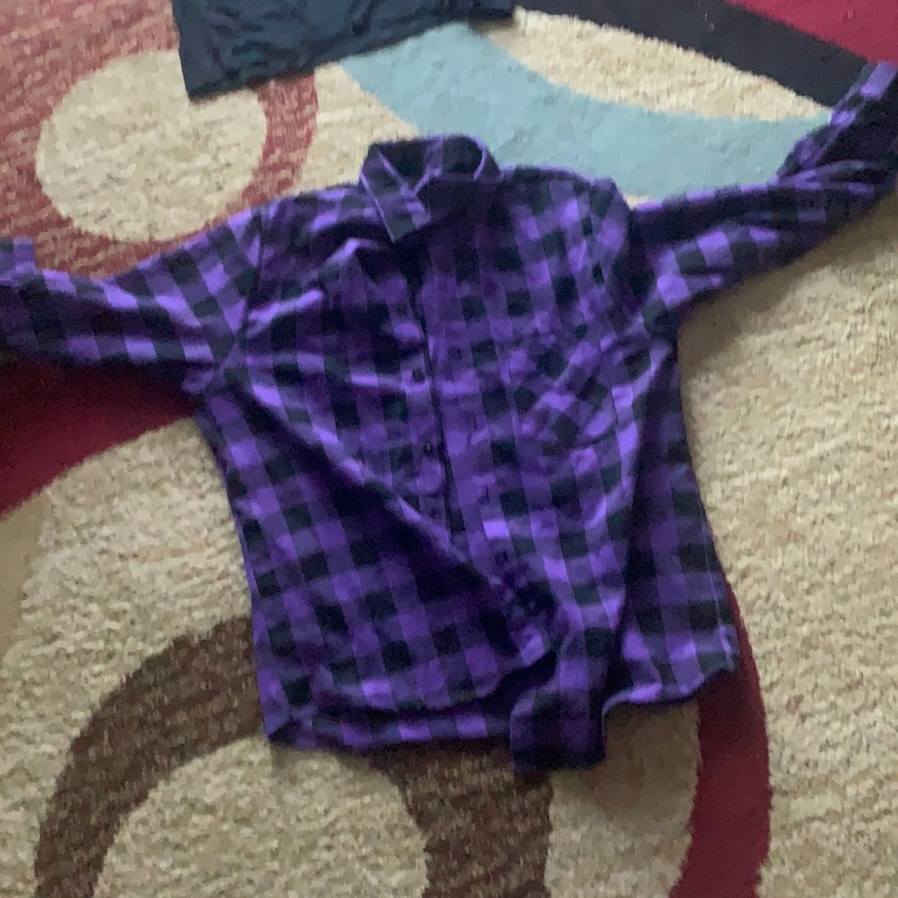 Men’s purple flannel